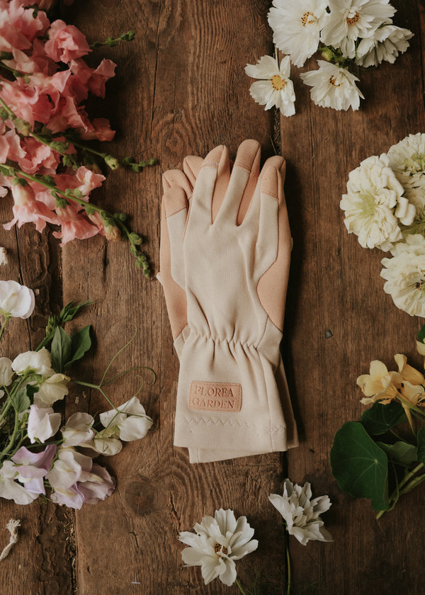 Gardening glove