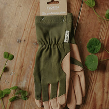 Gardening gloves